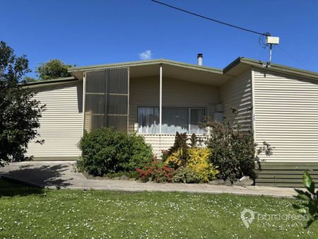 25 Dutton Street, TOORA VIC 3962 - Photo 4