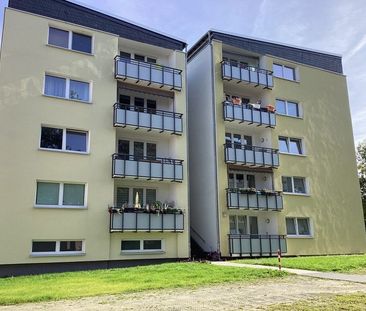 Schöne 3,5 Raum Wohnung mit Balkon im Erdgeschoss! - Foto 5