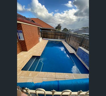 17 Thetis Terrace, Ellenbrook, WA 6069 - Photo 2