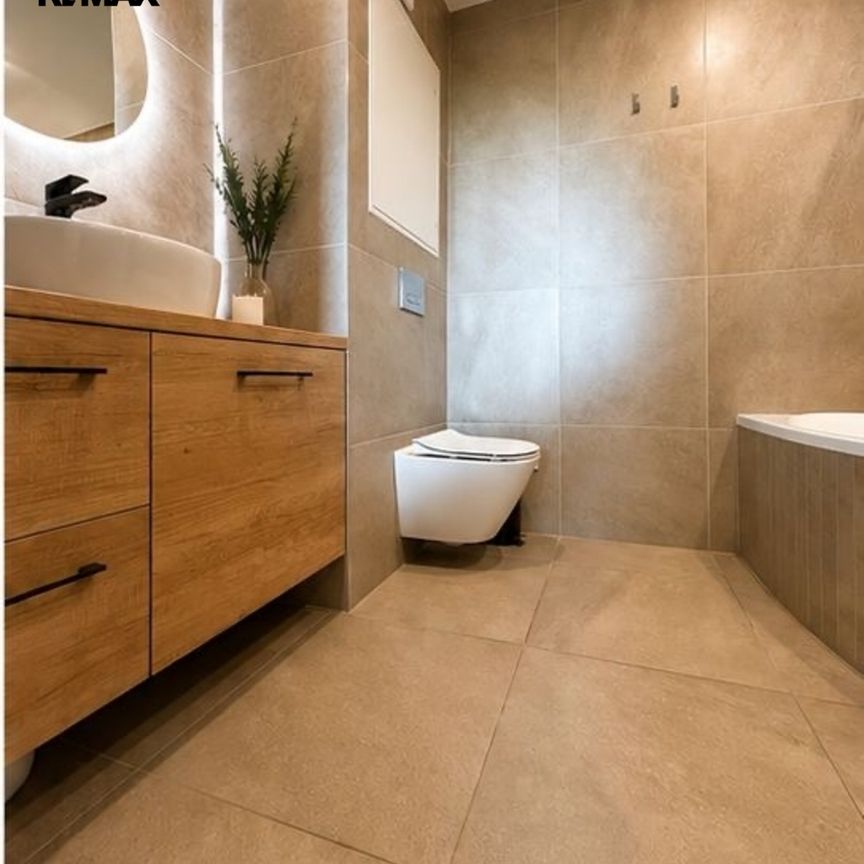 Pronájem bytu 2+1 44 m² - Photo 1