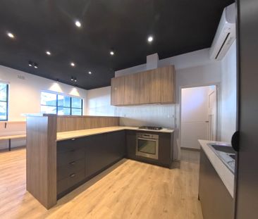 Nice and Clean Three-Bedroom House - Inspection by Appointment Welcome - Photo 4