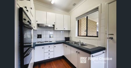 Beach Lifestyle - Photo 4