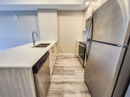 For Lease - 108 GARMENT Street Unit# 2307, Kitchener, Ontario - Photo 4