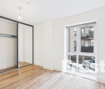 Bath Road, Slough, Berkshire,SL1 - Photo 4