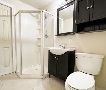 For Lease - 313 Bronte Road Unit# Basement, Oakville, Ontario - Photo 3