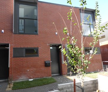 Welcome to 4/21 Rugby Street - Photo 2