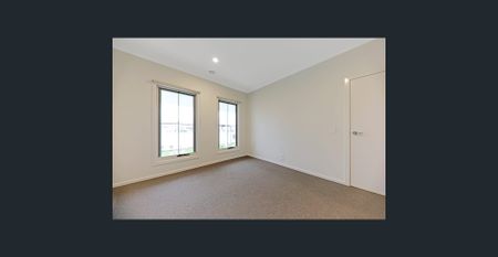 🏡 4-Bedroom House in Eynesbury - Photo 4