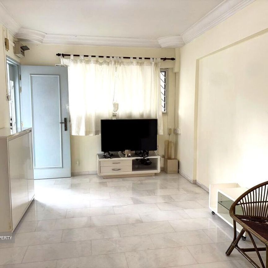 Blk 205 Bukit Batok Street 21 (Bukit Batok), HDB 3 Rooms - For Rent - Photo 1