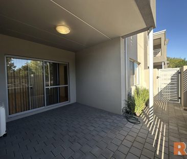 Modern 2-Bedroom Apartment Living in the Heart of Maddington - Photo 4