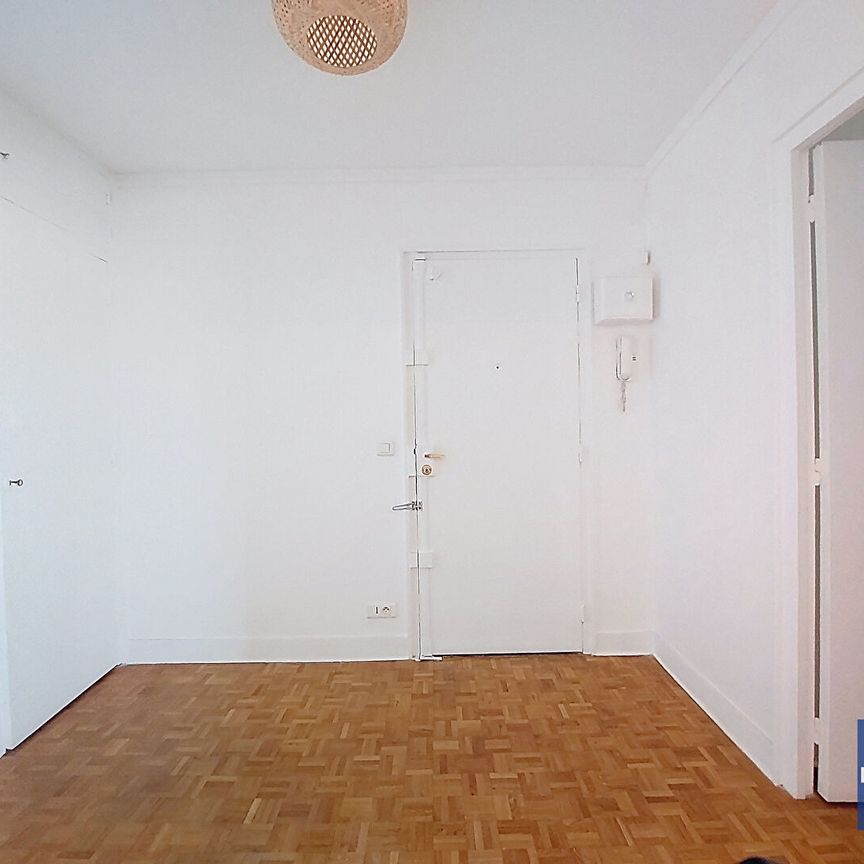 Apartment - Photo 1