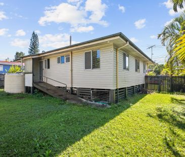 Spacious, Accessible, and Conveniently Located Home- - Photo 4