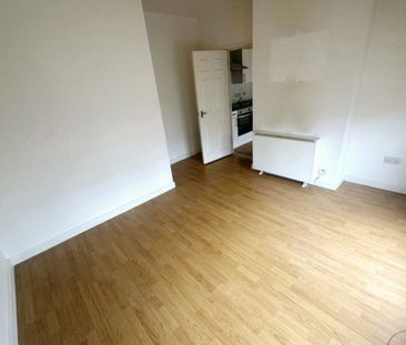 Market Street - Photo 4