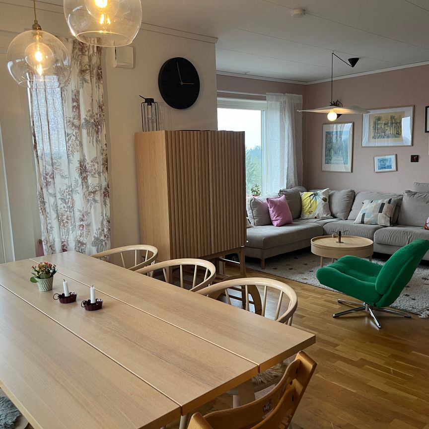 Enbacken, Saltsjö-Boo - Photo 1