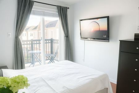 For Lease - 19 Coneflower Crescent Unit# 257, Toronto, Ontario - Photo 3