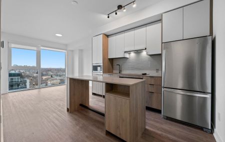 For Lease - 1007 The Queensway N/A Unit# 701, Toronto, Ontario - Photo 2