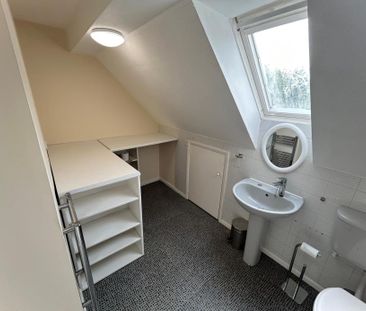 2 bedroom maisonette to rent - Photo 3