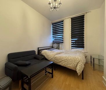Room in a Shared Flat, London, N19 - Photo 1
