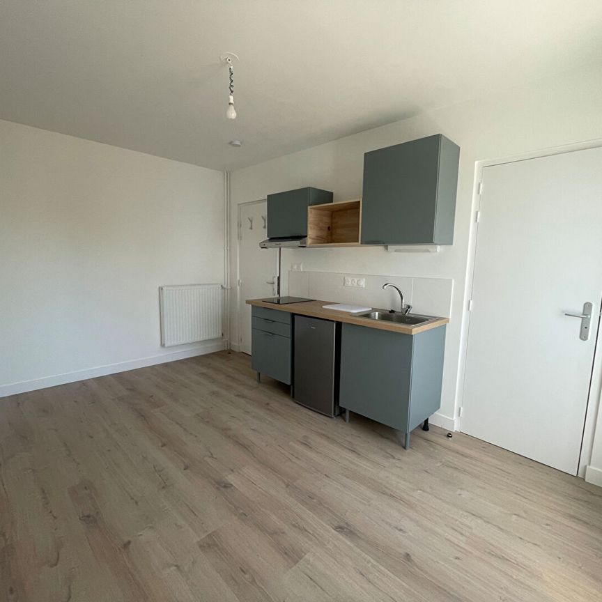 Location Appartement 1 pièce 16m² RENNES 35700 - Photo 1
