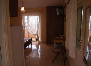 Studio/Γκαρσονιέρα για ενοικίαση - Κάρυστος, - Φωτογραφία 1