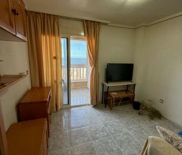 Piso de alquiler en Av. Costa Blanca, Los Arenales del Sol - Photo 2