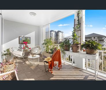 505/10-16 Vineyard Way, Breakfast Point, NSW 2137 - Photo 1