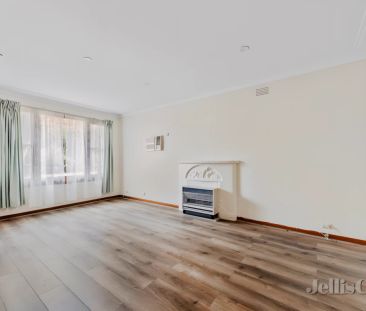 3 Bed, 1 Bath - Photo 1