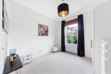 3 bedroom flat to rent - Photo 5