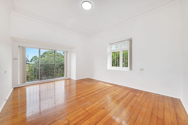 Unit 1/16b Bellevue Avenue, Greenwich. - Photo 1