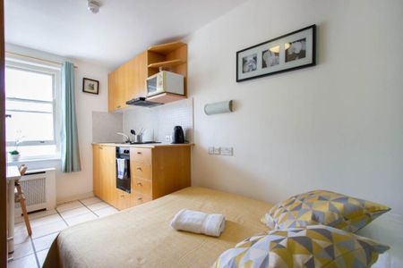 Modern Self-Contained Studio in Prime Earl’s Court Location, SW5 - Photo 2