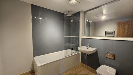 1 bedroom apartment to rent - Photo 2