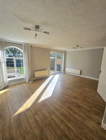 GunterRoad, PypeHayes, Erdington - Photo 4