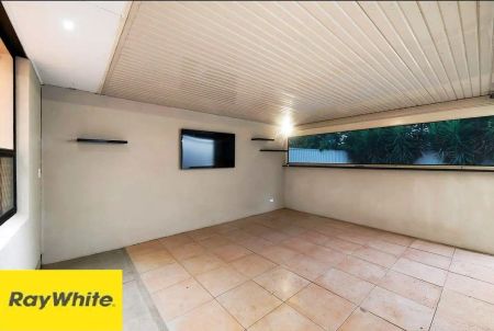 17 Denver Drive, Parafield Gardens SA 5107 - Photo 5