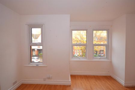 Carr Road, London - Photo 3