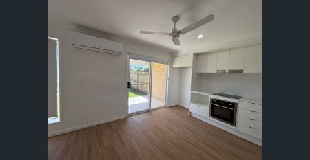 Your 2 bedroom nest in Deception Bay - Photo 4