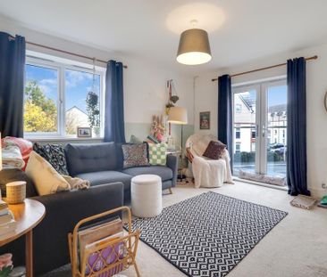 1 bedroom coach house to rent - Photo 1