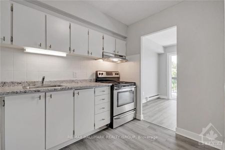 For Lease - 158C MCARTHUR Avenue Unit# 302, Vanier and Kingsview Park, Ontario - Photo 3