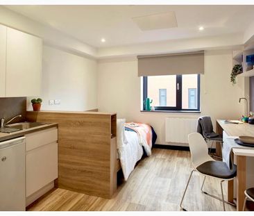 Attic ensuite - Photo 2