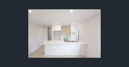 🏡 Brand New 4-Bedroom Home for Rent! - 65a Bland Street Gracemere QLD 4702 - Photo 5