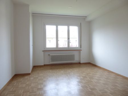4.5 Zimmer, 96 m², 2. Stock - Photo 5