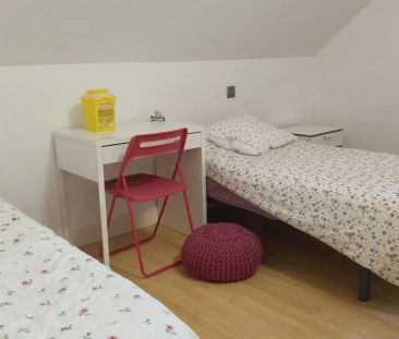 Casa o chalet de alquiler en Barrio Barrio de Los Vispieres, Santil... - Foto 5