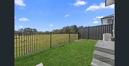 NEAR NEW GRANNY FLAT - Photo 3