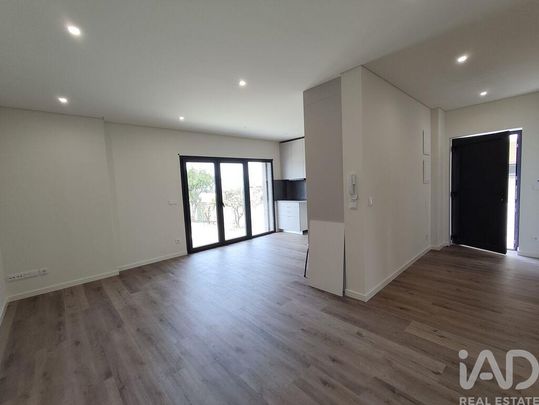 Apartamento T2 em Porto - Foto 1