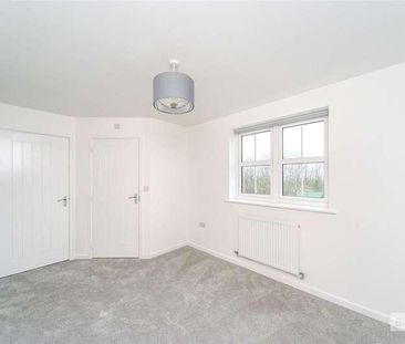 Funnell Drive, Stone Cross, Pevensey, East Sussex, BN24 - Photo 1