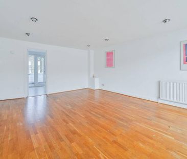 2 bedroom maisonette to rent - Photo 4