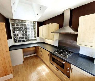Avondale Road, Kettering, Northants, NN16 - Photo 5