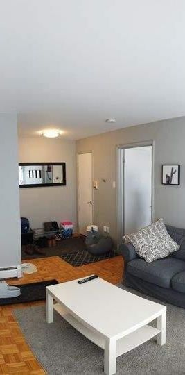 1 CH - 1 SDB - Québec - $899 /mo - Photo 1