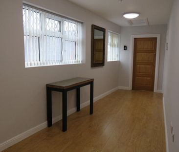 Ashbourne Road, UTTOXETER - Photo 5