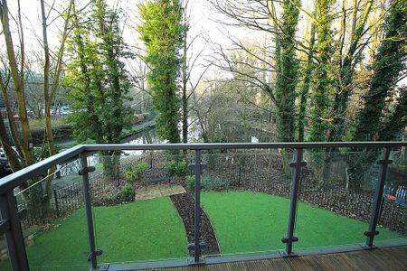 2 bedroom apartment to rent - Photo 4