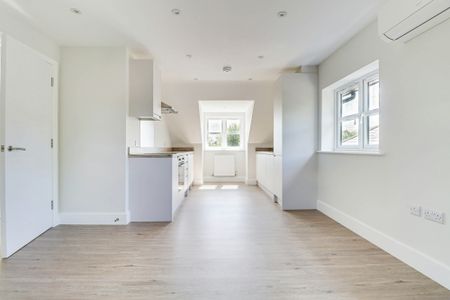 Marlboough Park, Southdown Industrial Estate, Harpenden, AL5 1DZ - Photo 4