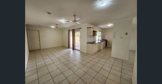 Charming Family Home in the Heart of Kirwan - Photo 1